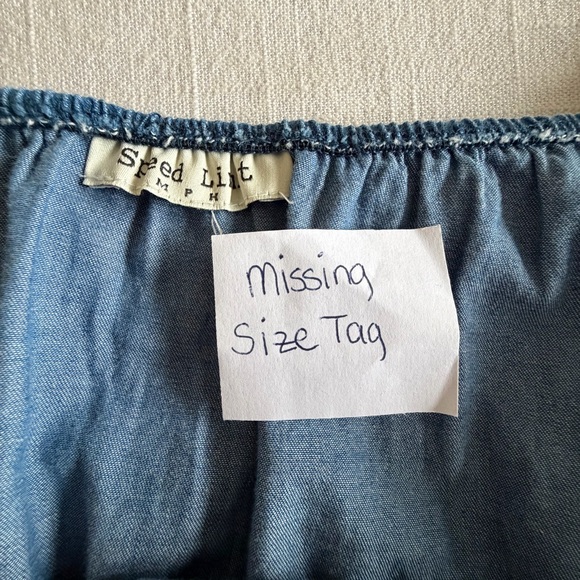 Speed Limit MPH Dress Womens S Blue Chambray Smocked Tiered Ruffle Boho Cottage - Picture 15 of 15